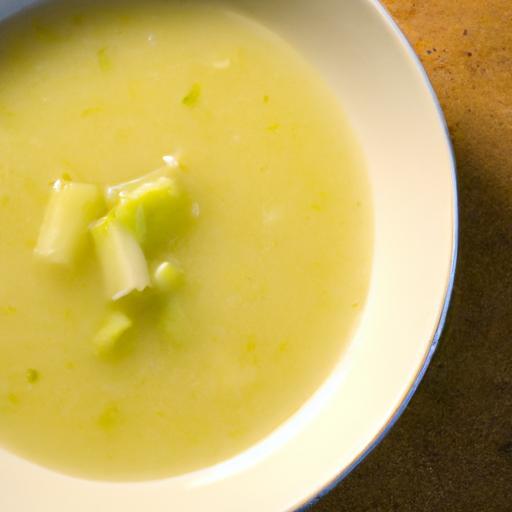 Creamy Vegan Leek and Potato Soup: A Wholesome Delight