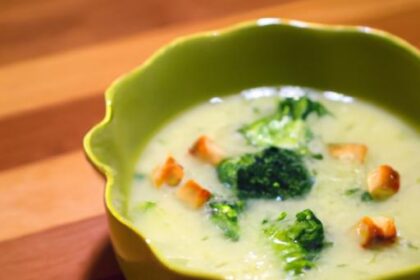 Creamy Broccoli Cauliflower Soup: A Nutritious Comfort Bowl
