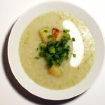 Creamy Vegan Leek & Potato Soup: A Cozy Plant-Based Classic