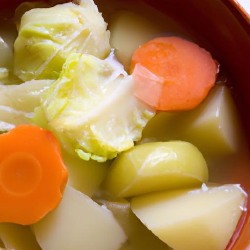 Hearty Cabbage Soup with Potatoes and Carrots: A Warm Classic