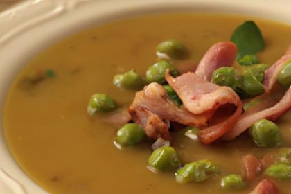 Hearty Split Pea Soup with Smoked Turkey: A Flavorful Classic