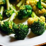Zesty Roasted Broccoli: Olive Oil & Lemon Flavor Boost