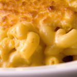 Creamy Baked Mac and Cheese with Velveeta: A Cheesy Delight